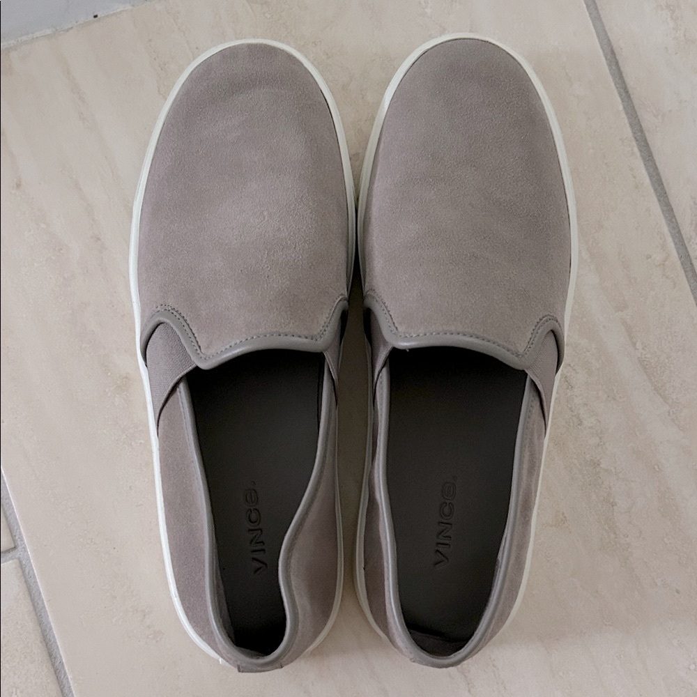 Vince woMen's gray Slip-On sneakers